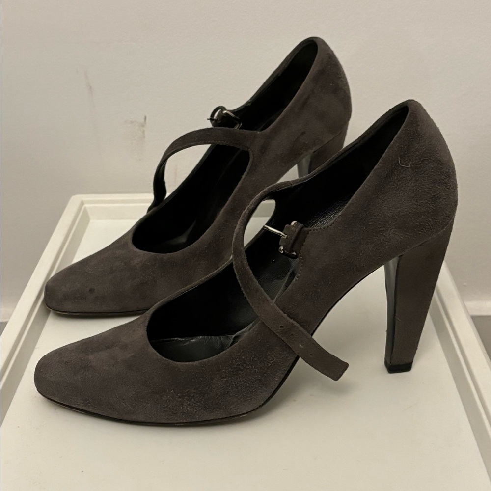 Prada heels, gray, size 38